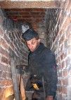Kominiarz podczas pracy - zdjęcie 15